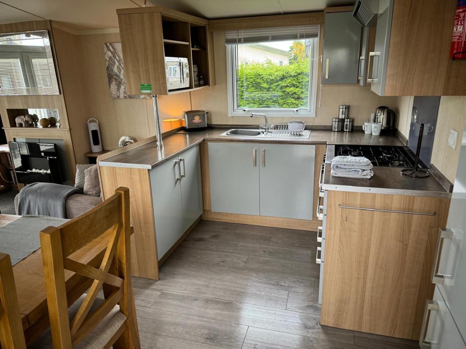 Prestige Static Caravan On 5 Star Holiday Park Cheswick  Zewnętrze zdjęcie